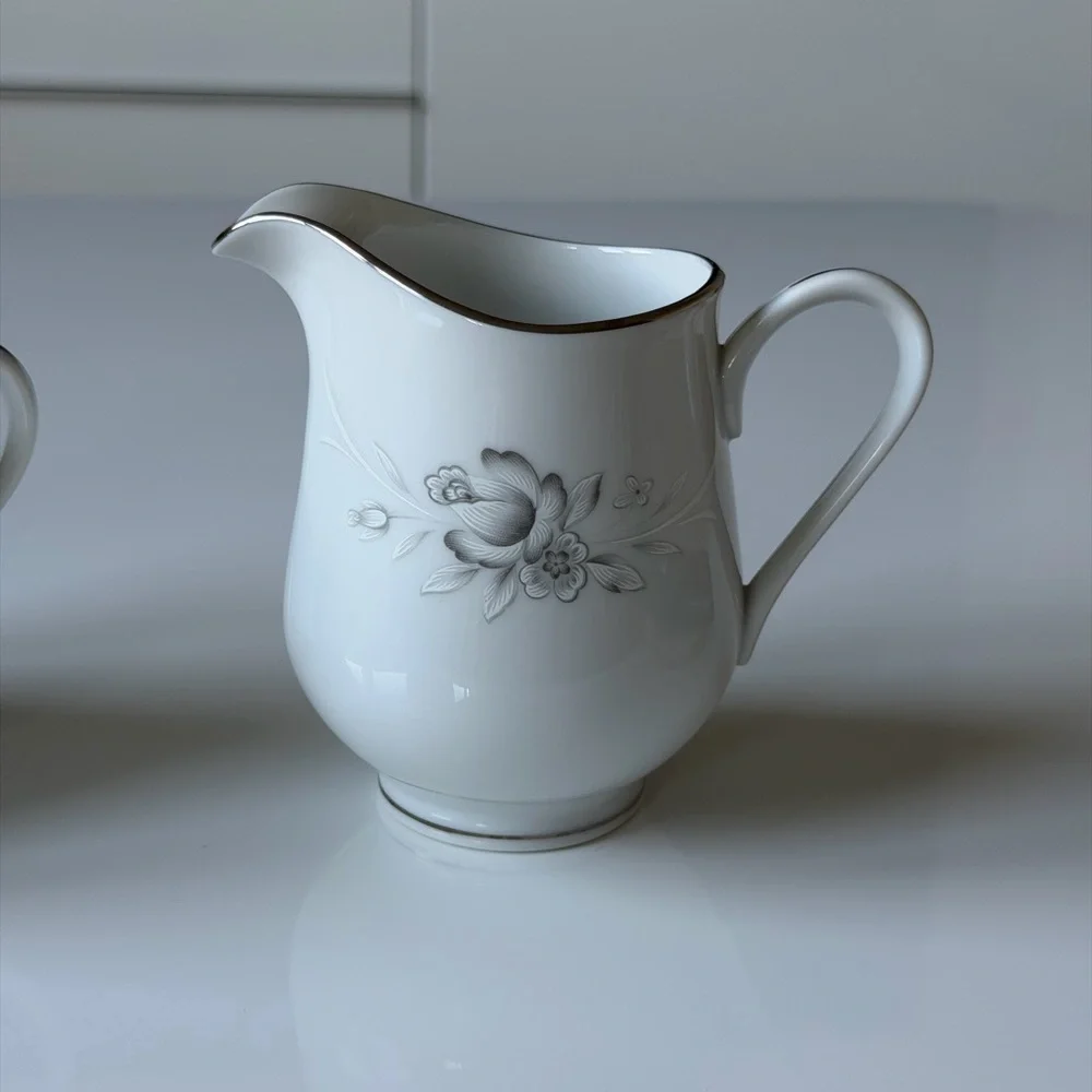 Elegant Sango Morena Japen Porcelain White Floral Creamer and Sugar Bowl Set